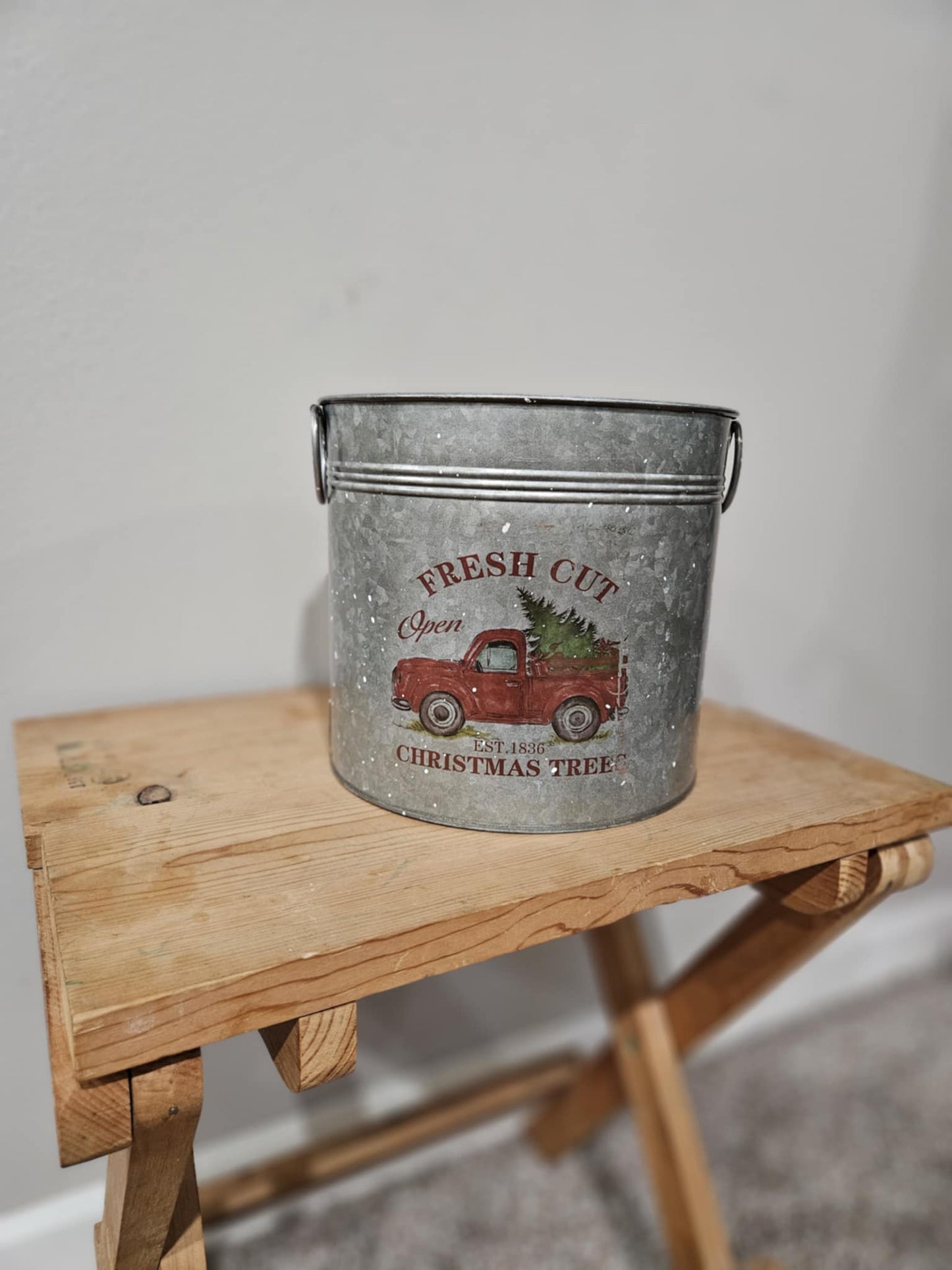 Tabletop Evergreen Christmas Planter